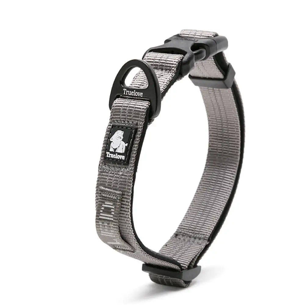 MyHappyPaws⢠LED Reflective Safety Collar